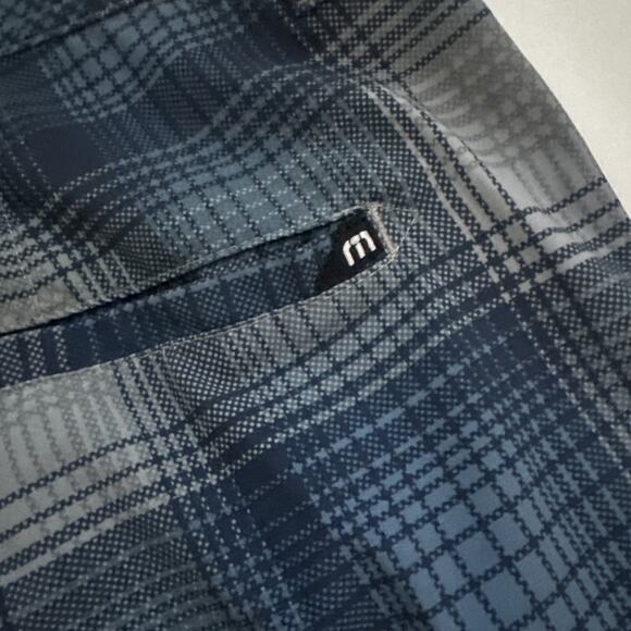 Travis Mathew Shorts Mens Size 38 Plaid Performance Stretch Hybrid Golf Casual - Picture 6 of 11